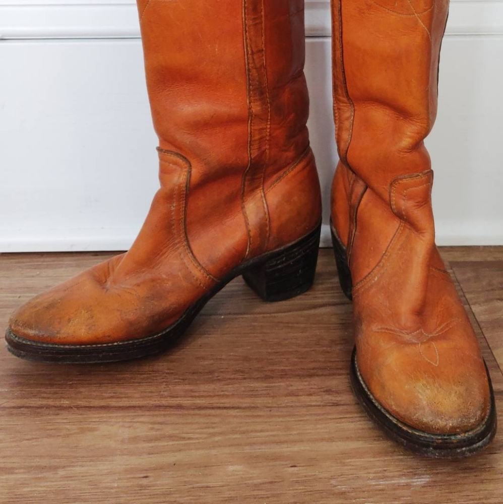 Vintage Black label Frye campus heeled knee boots